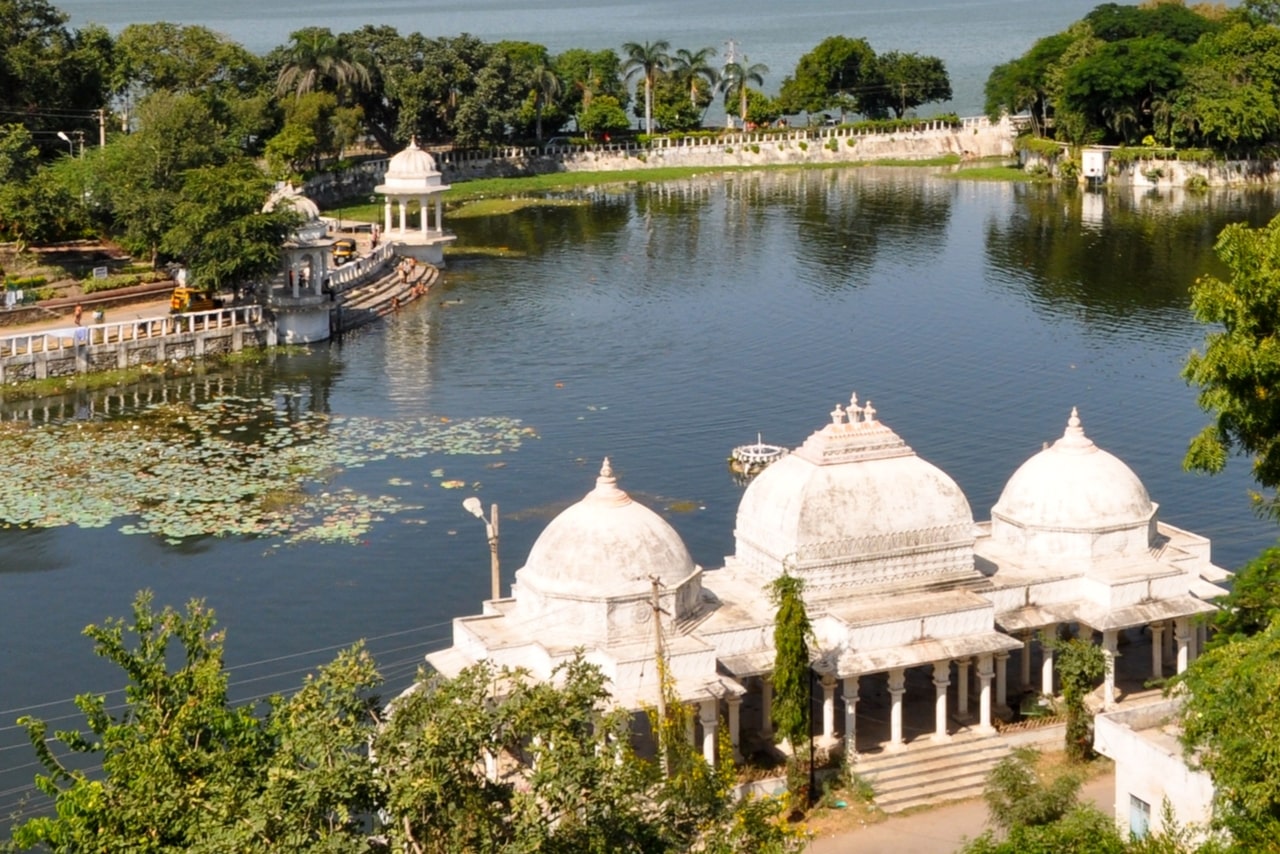 Lake Pichola Tourist Attraction